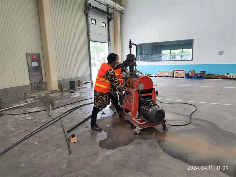 港闸厂房地面下沉塌陷注浆加固施工